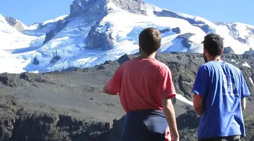 Formacion Hacia lo alto - jóvenes en las montañas